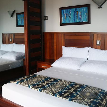 La Bocana De Quiximies Hotel Cojimies Ngoại thất bức ảnh