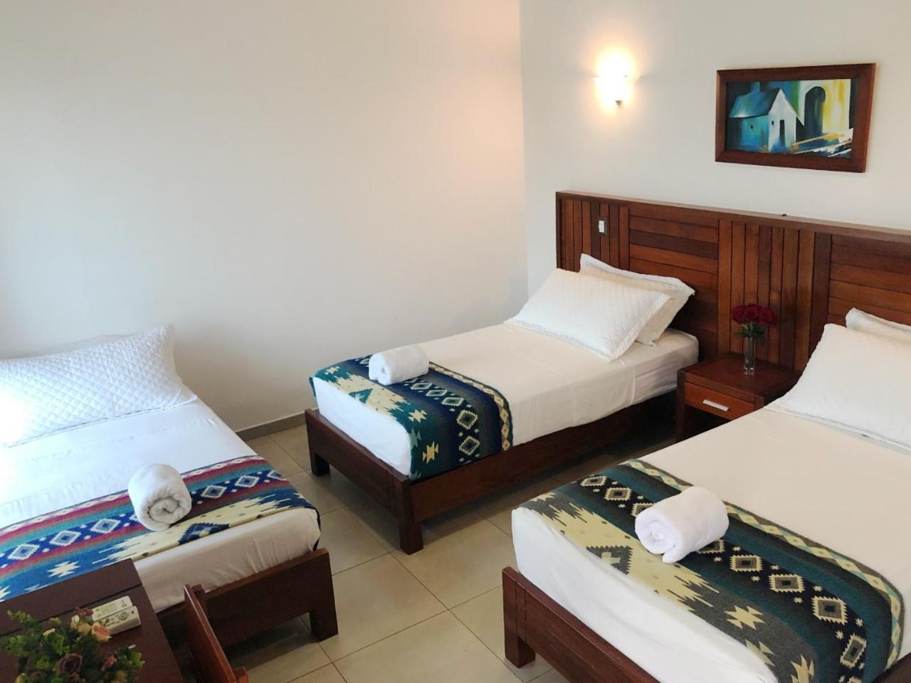 La Bocana De Quiximies Hotel Cojimies Ngoại thất bức ảnh